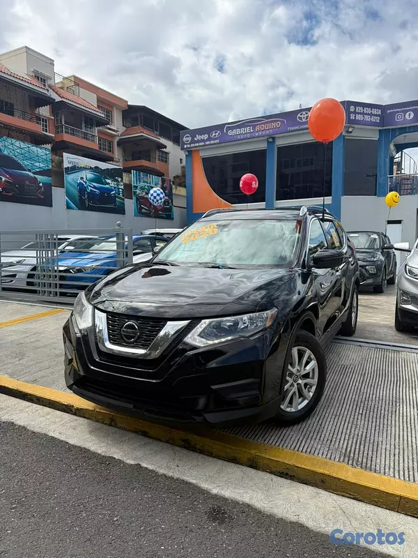 jeepetas y camionetas - Nissan Rogue Special Edition 2020 3
