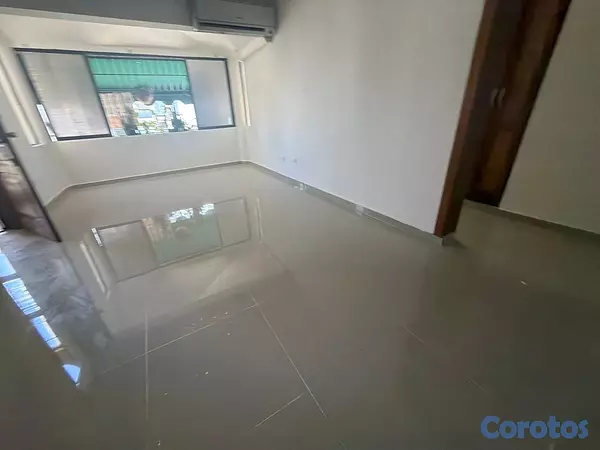 apartamentos - alquiló Evaristo Morales piso 4 dos habitaciones dos baños dos parqueos servicio 2