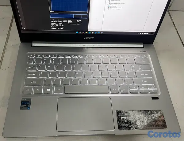 computadoras y laptops - Acer Swift 3 i7  7