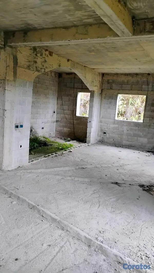 casas - gran oportunidad de inversión, amplia casa en obra gris.  9