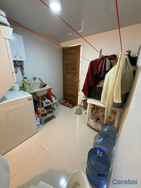 apartamentos - vendo mirador norte piso 3 dos hab 2.5 baños dos parqueos balcón 11