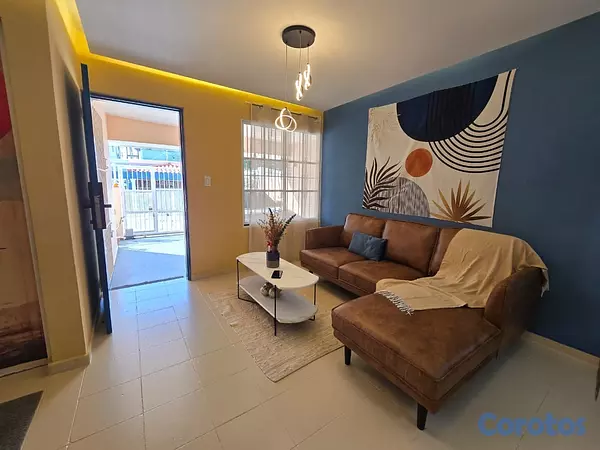 casas - CASA TOTALMENTE REMODELADA, AMUEBLADA 2