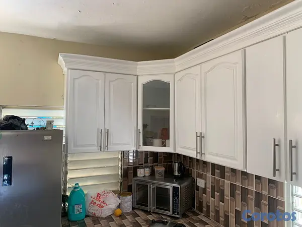 casas - SE VENDE CASA EN ANDRES, BOCA CHICA, A 1 ESQ. DE L 4