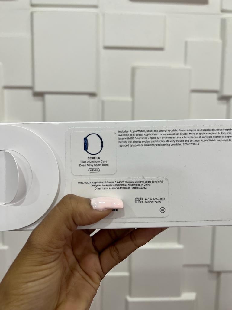 celulares y tabletas - Apple Watch Serie 6 44mm Nuevo  1