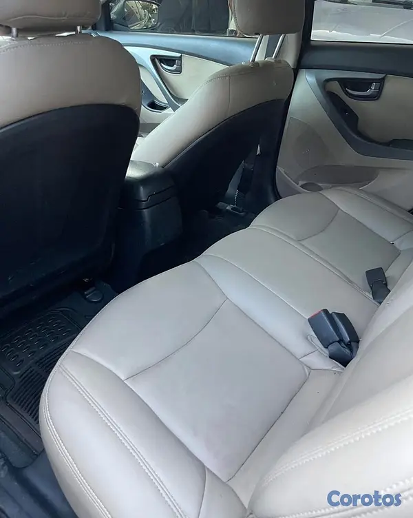 carros - HUYNDAI ELANTRA LIMETED 2016 9