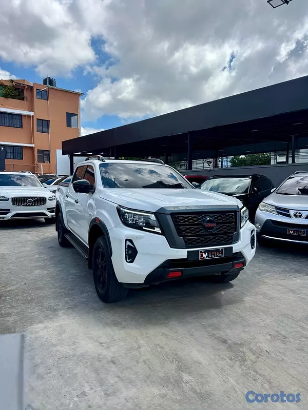 jeepetas y camionetas - Nissan Navara Pro-4X 2022 3