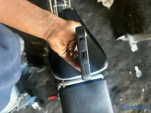 celulares y tabletas - Está en buen estado, solo detalles estéticos debido a un uso normal.  9