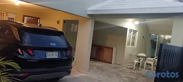 casas - Casa en venta-Urbanización Los restauradores  2