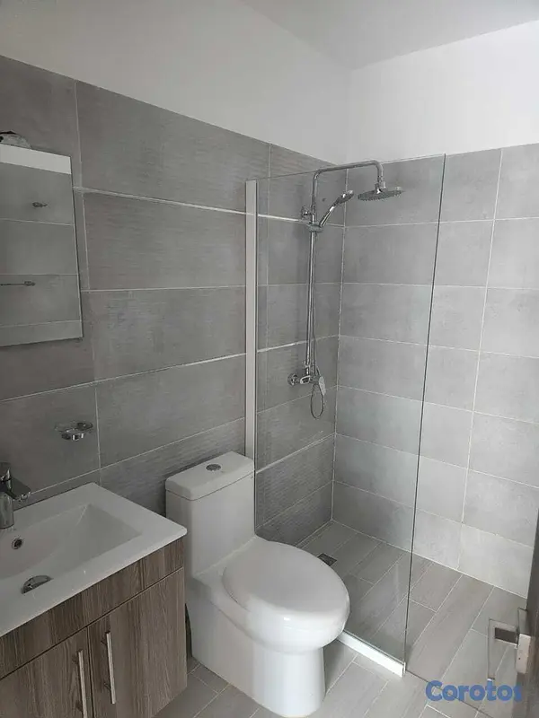 apartamentos - Grande apartamento en evaristo morales 87 metros 10