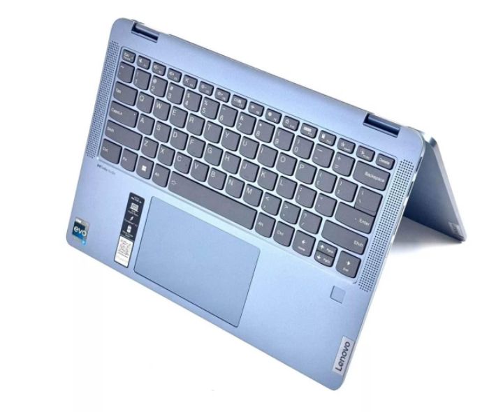 computadoras y laptops - Laptop Lenovo Flex 7 14" 2.2K Touch, Core i7 12th DecaCore, 16GB RAM, 512GB SSD 4
