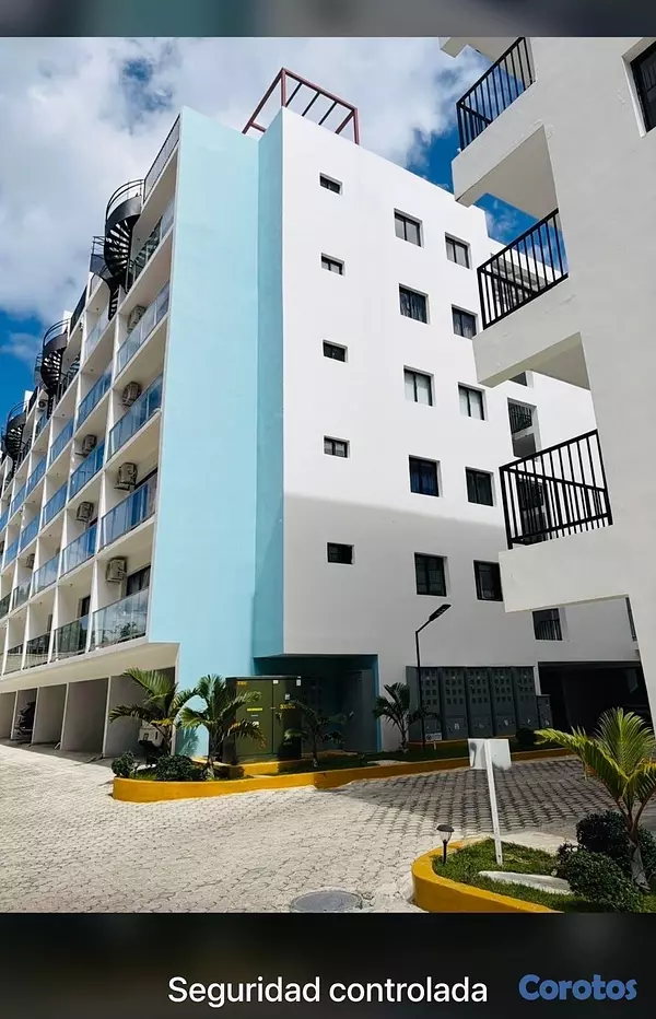 apartamentos - venta de apartamento con piscina en los corales punta cana República Dominicana  6