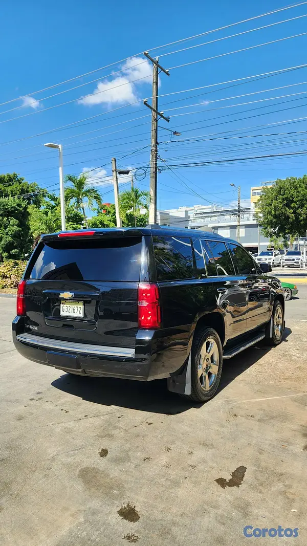 jeepetas y camionetas - Chevrolet Tahoe LTZ 12