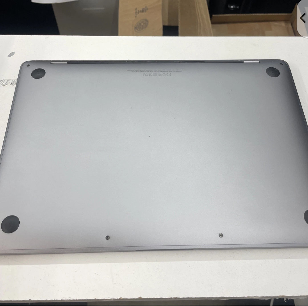 computadoras y laptops - Apple MacBook Pro 13" Core i5 16GB 128GB Gray 2017  5