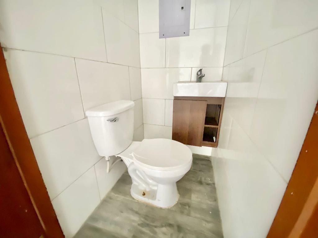 oficinas y locales comerciales - Local primer nivel  3