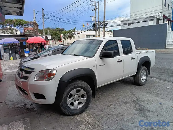 jeepetas y camionetas - camioneta Mazda la full 2014 poco uso  10
