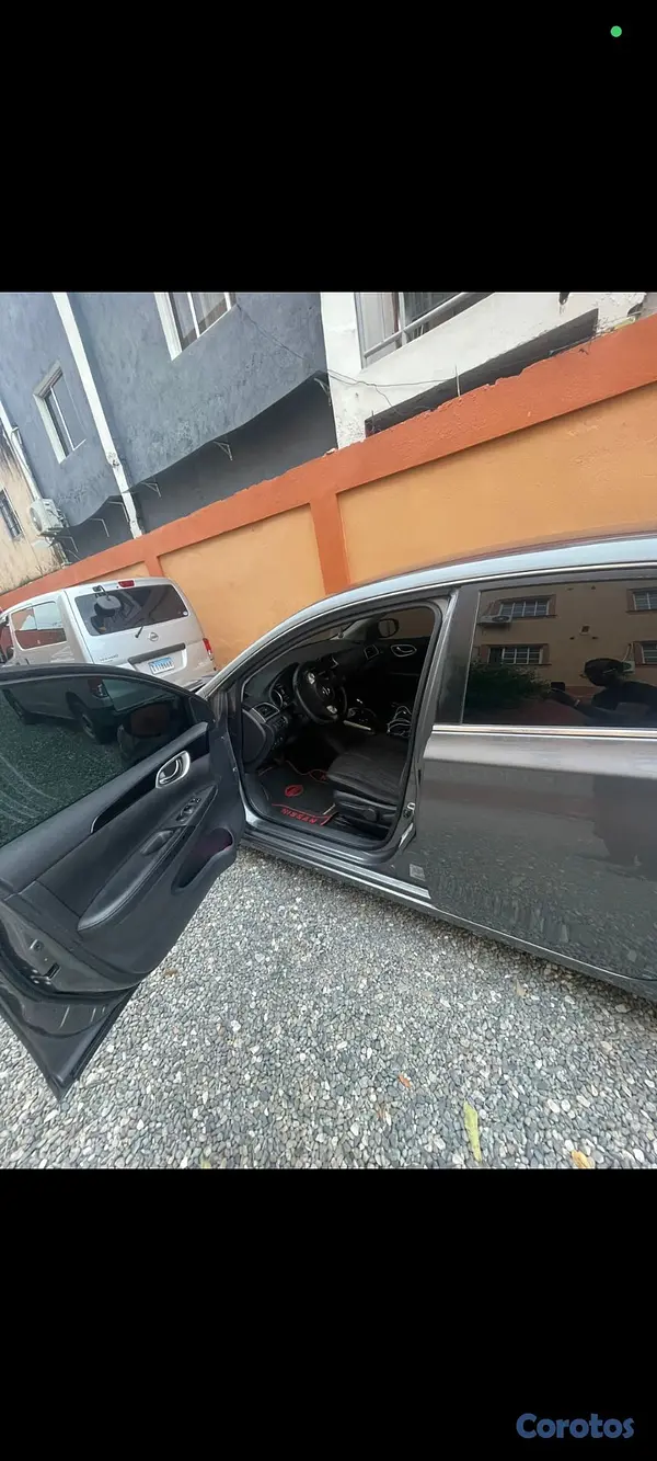 carros - Nissan sentra 2018 4
