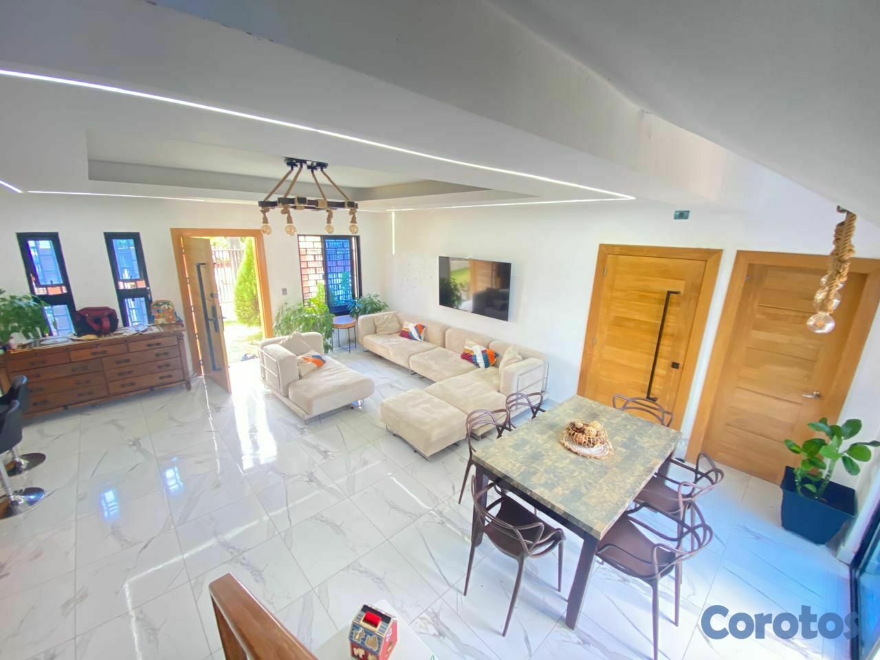 casas - Casa en Colinas del Oeste, av. Prolongacion 27, pa 1