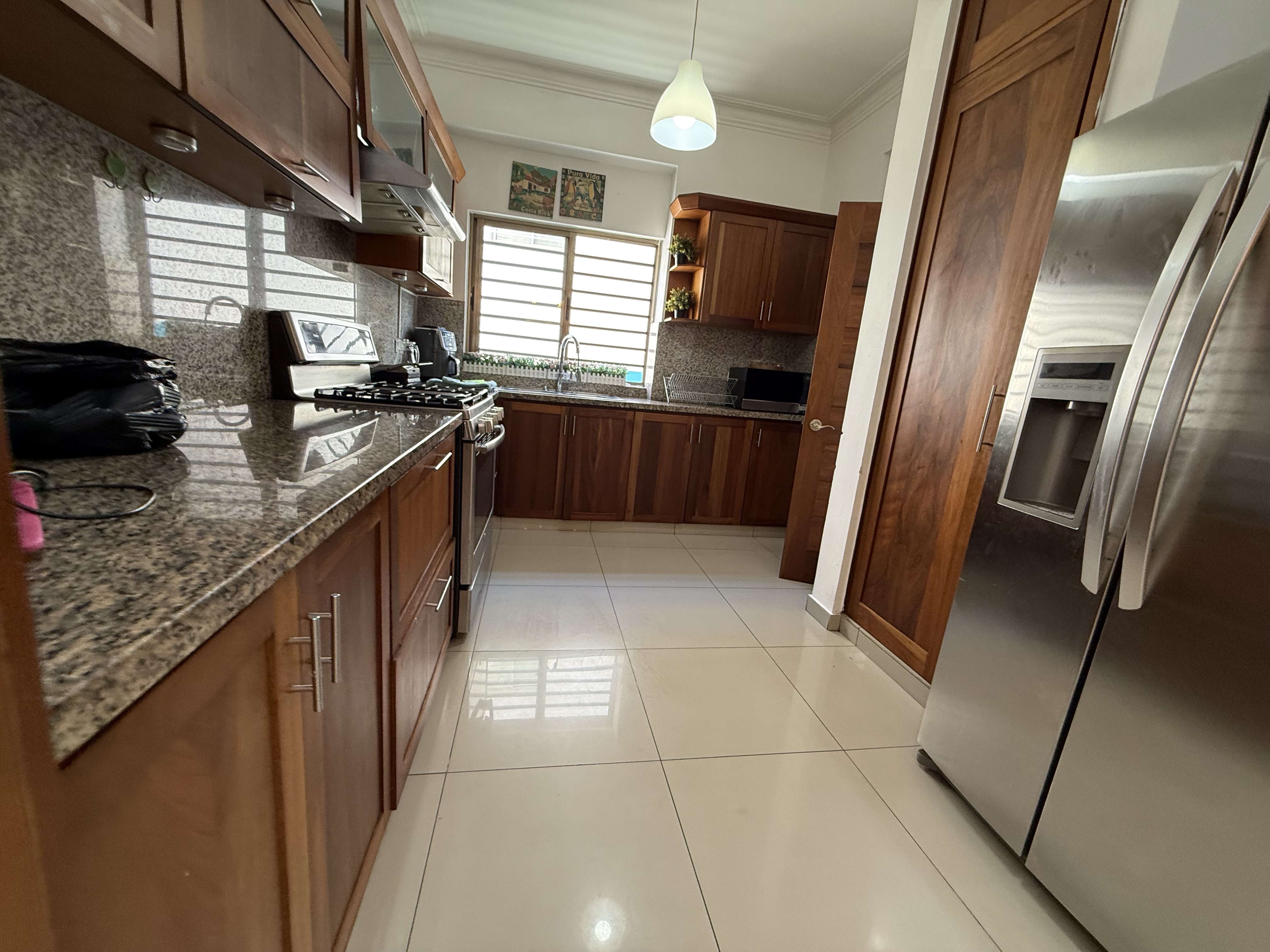 apartamentos - Vendo independencia jardines del sur tres hab 2.5  7