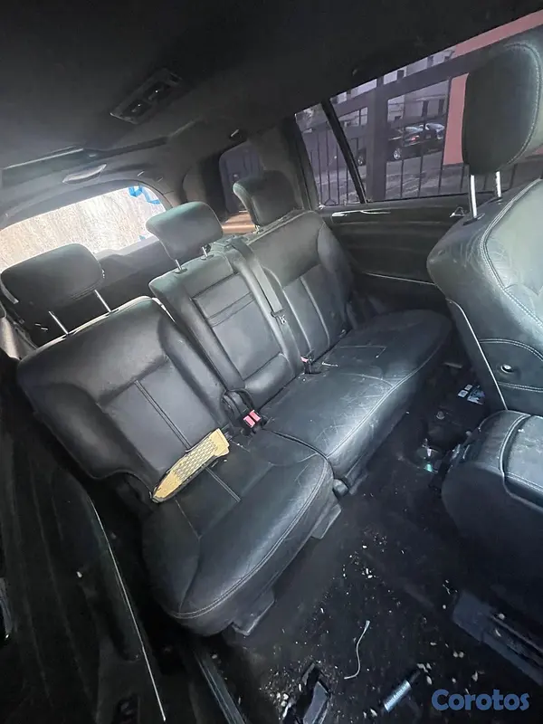 jeepetas y camionetas - Mercedes GL450 2007 para piezas o proyecto 7