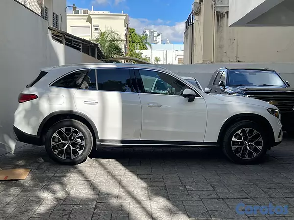 jeepetas y camionetas - Mercedes-Benz Clase GLC 200 2026 5