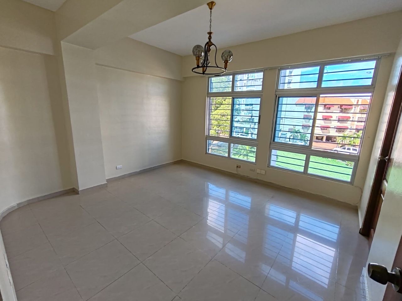 apartamentos - hermoso apartamento en una zona céntrica y tranquila en el renacimiento  7