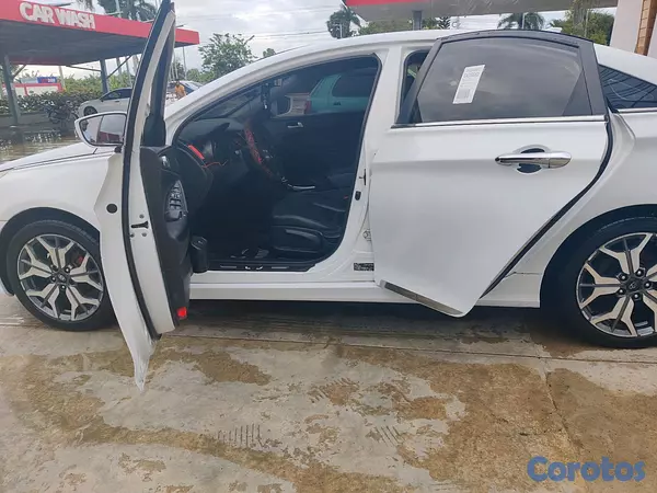 carros - se vende Hyundai Y20 2013 9
