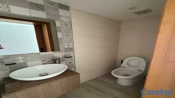 apartamentos - Apartamento tipo Penthouse a estrenar con Vistas al mar en Alquiler en Urb Real 5
