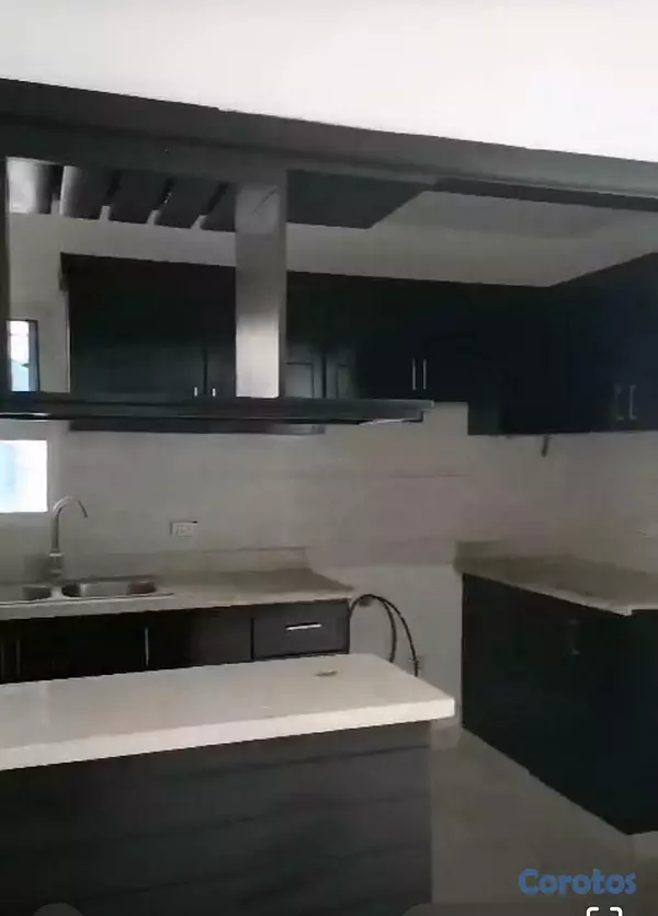 apartamentos - ALQUILER DE HERMOSO APTO TIPO PENTHOUSES EN EL RES 4