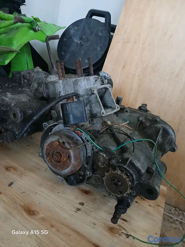 motores y pasolas - Cross kawazaky, se vende  3