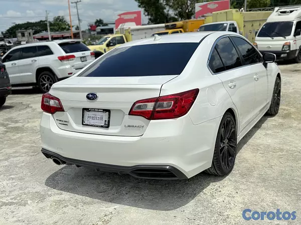 carros - Subaru legacy 2019 7