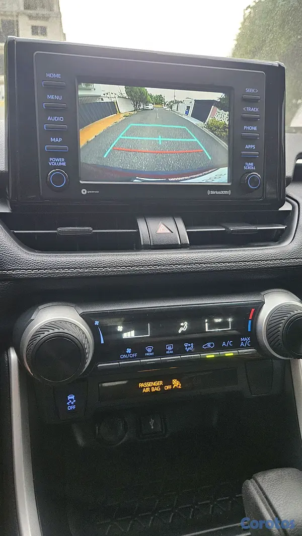 jeepetas y camionetas - Toyota rav4 2021 7