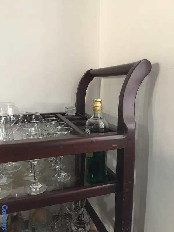 muebles y colchones - Bar en caoba.  4