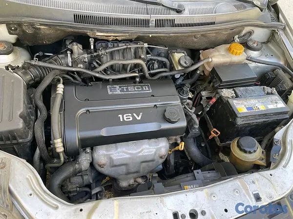 carros - Chevrolet Aveo 2013  9