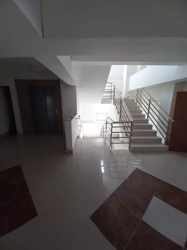otros inmuebles - SIN INTERMEDIARIOS VENDO RENTO EDIFICIO COMERCIAL 4