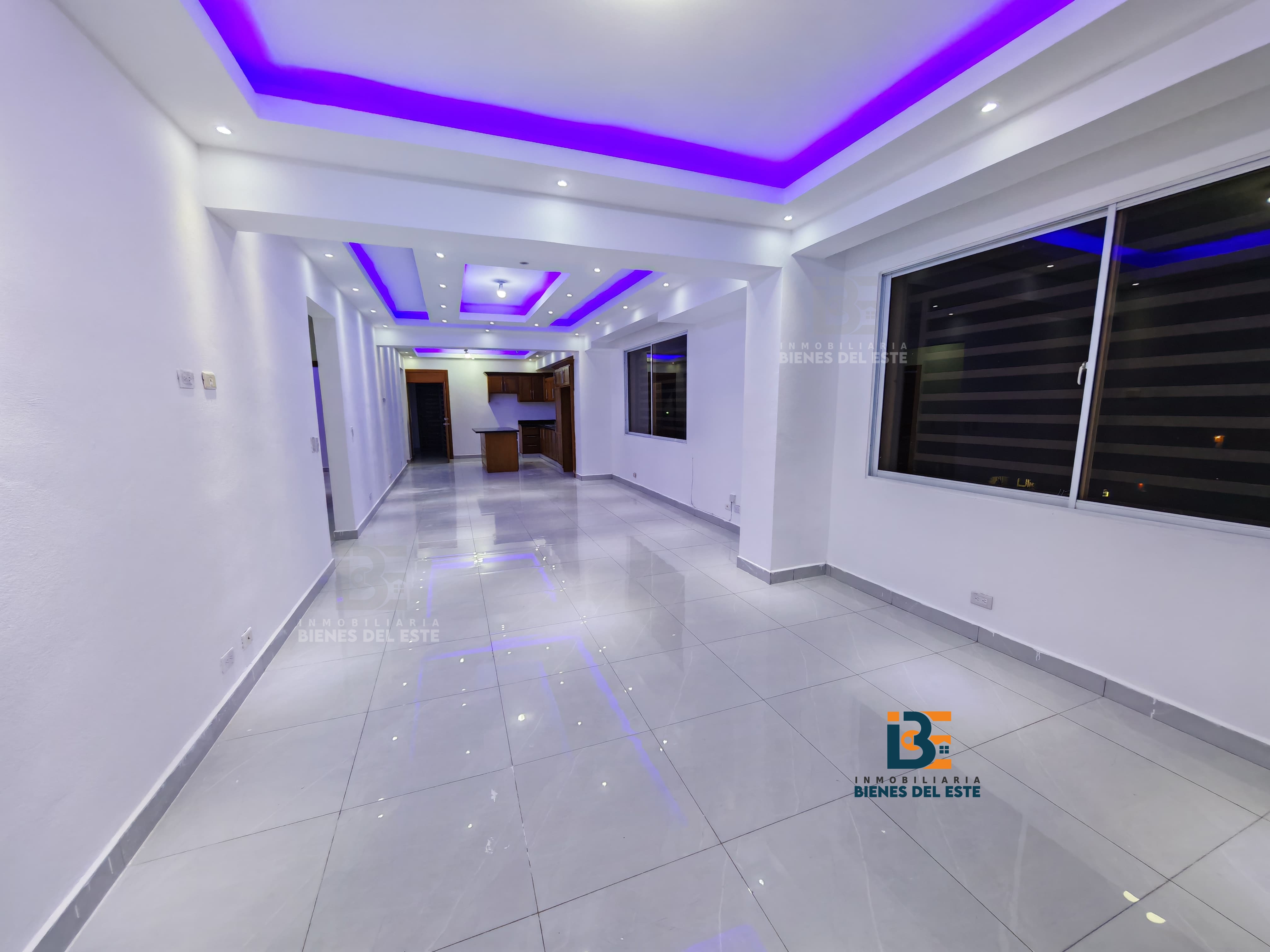 apartamentos - Se Alquila Lujoso Apartamento De Tres Habitaciones 1