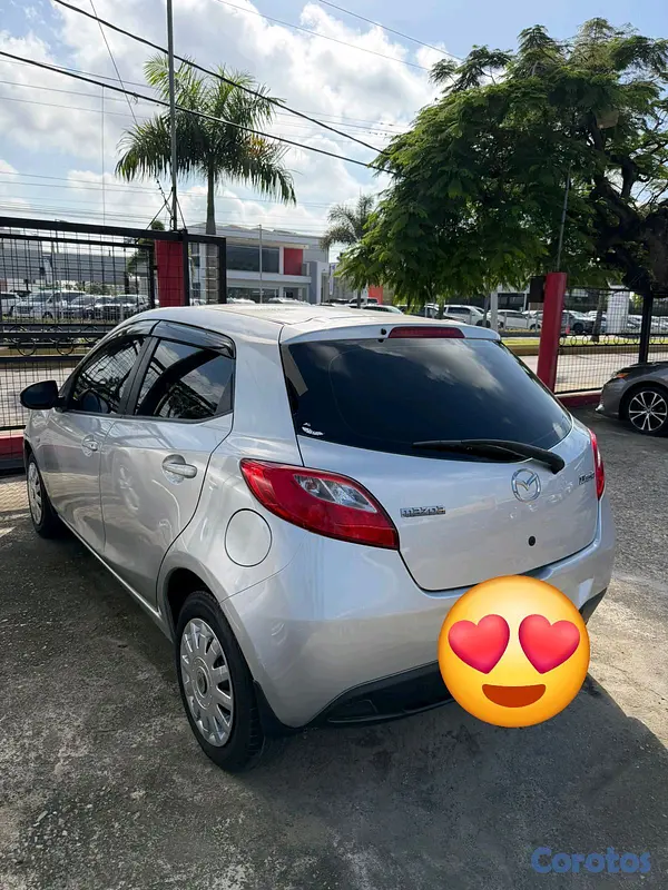 carros - Mazda Demio, está nítido muy económica  2