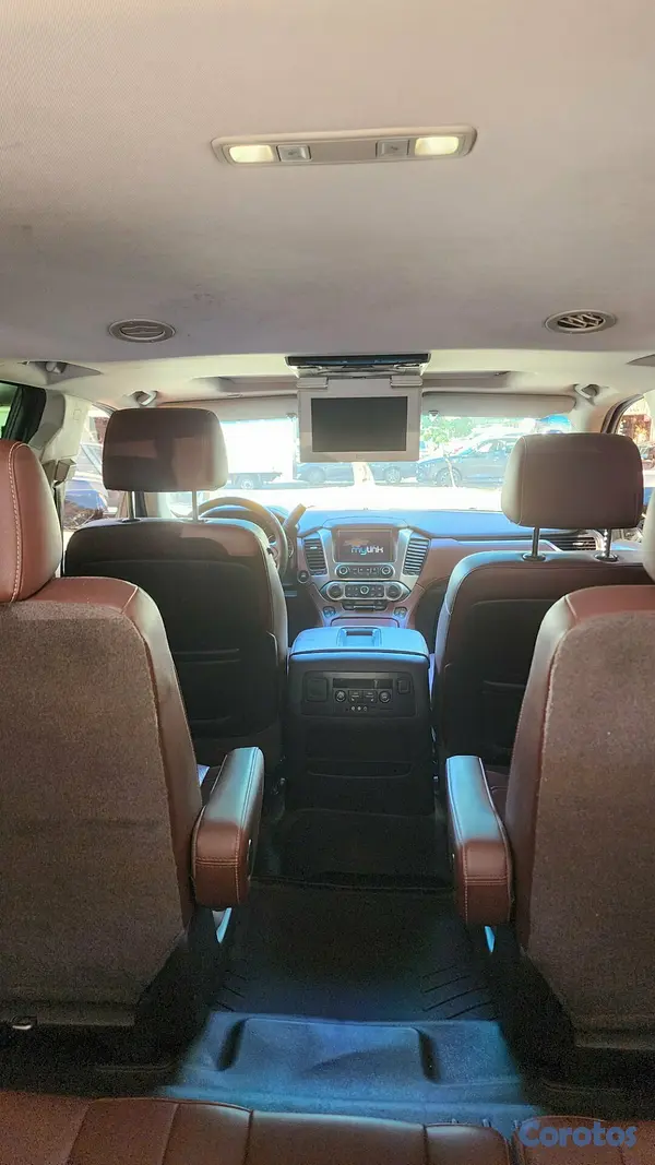jeepetas y camionetas - Chevrolet Tahoe LTZ 10