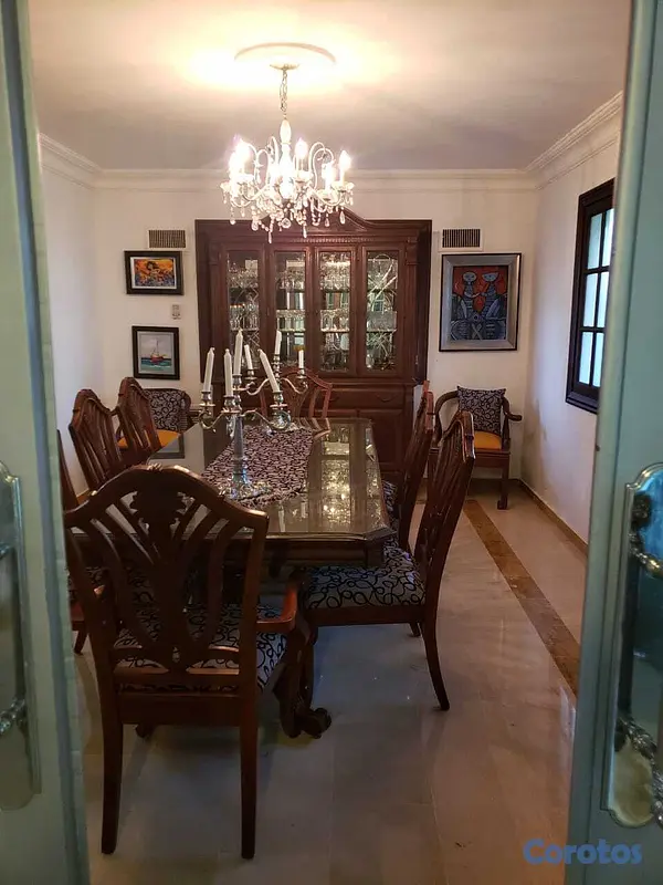 casas - Casa de dos niveles en Venta  5
