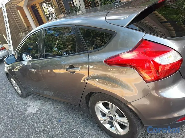 carros - FOCUS 2013 10