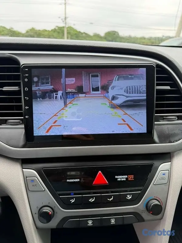 carros - Hyundai Elantra SE 2017
 10