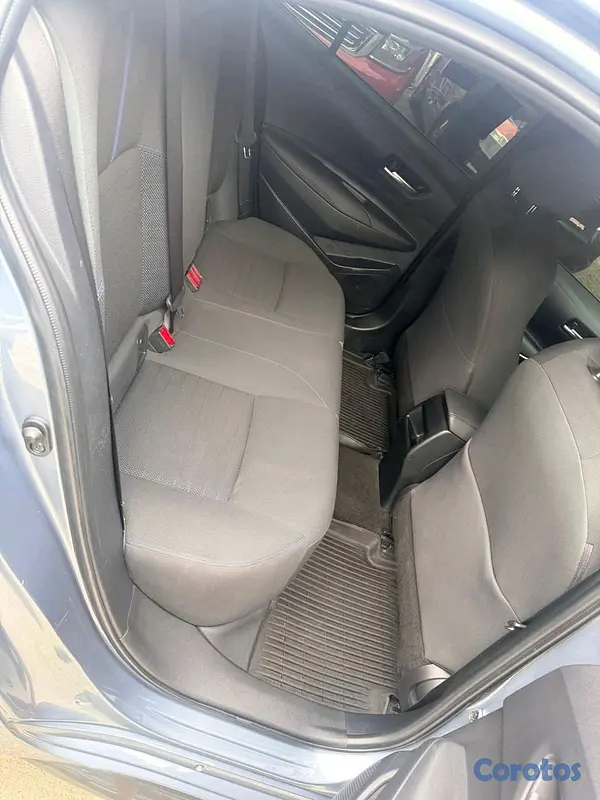 carros - Toyota corolla se 2020 8