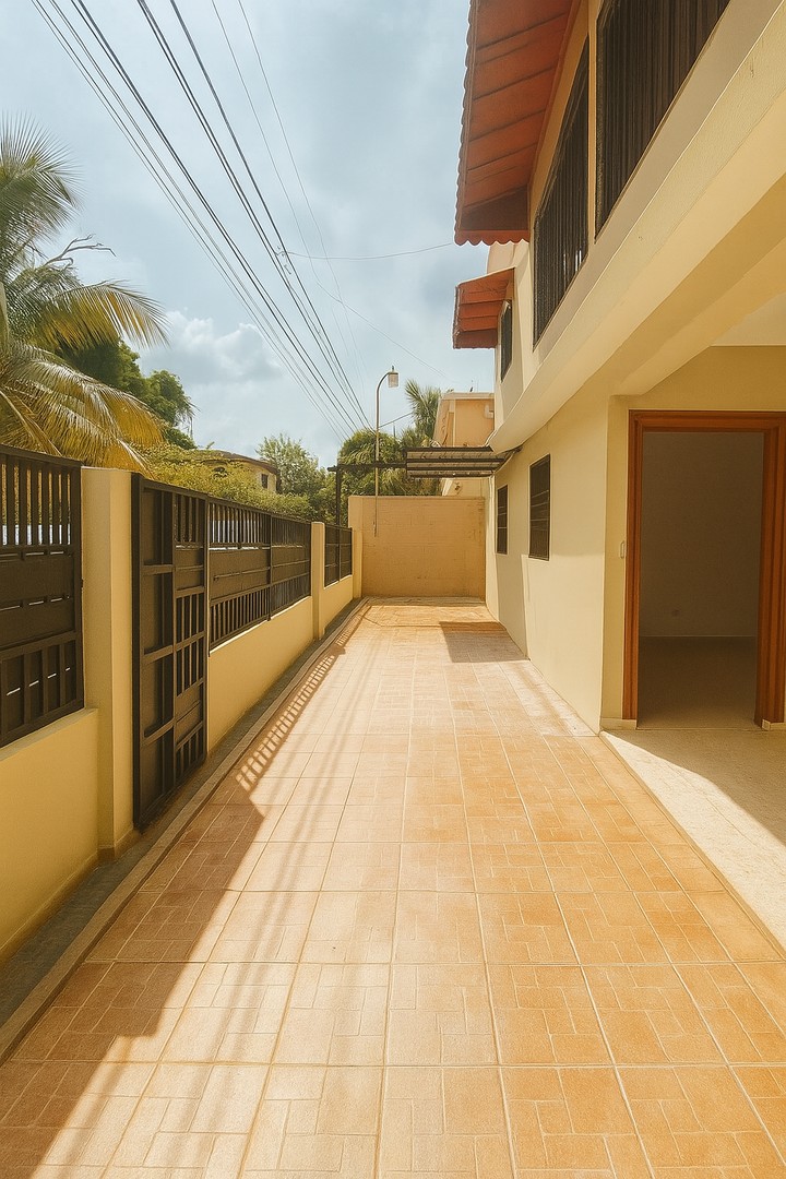 casas - VENDO Casa de 3 Niveles En El Residencial Brisas del Norte, CODIGO: PD450 2