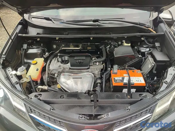 jeepetas y camionetas - toyota rav4 2015 10