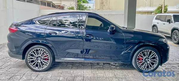 jeepetas y camionetas - BMW X 6 M60i 2026 5