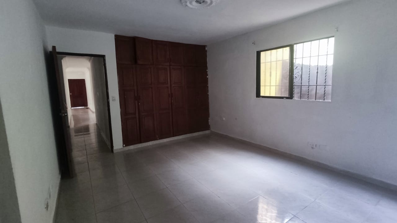 casas - Casa con 4 niveles, Charles de Gaulle (J.E)  8