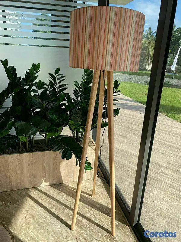 decoración y accesorios - Lampara de Piso  2