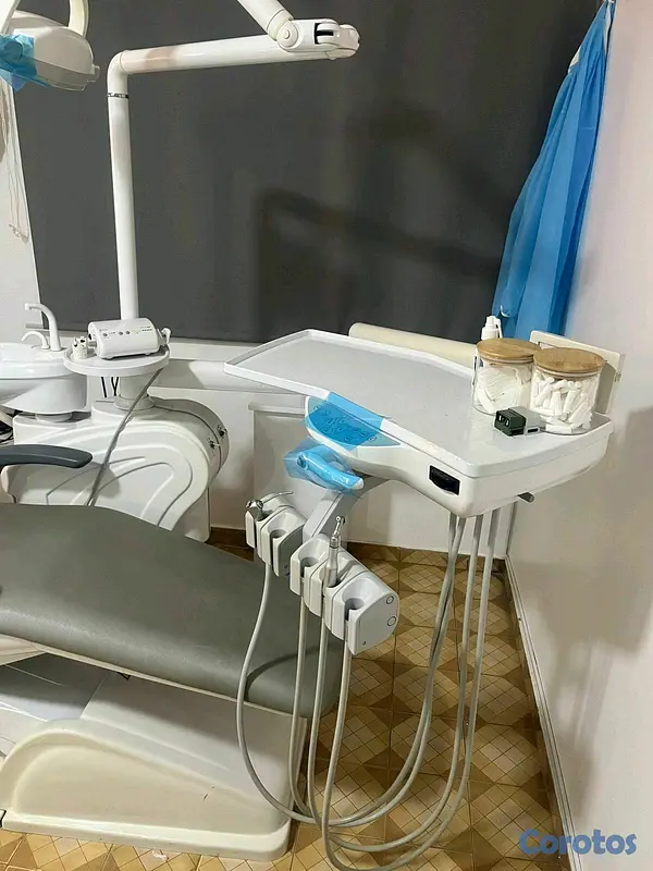 Salud y Equipamiento Médico - Sillón dental 3
