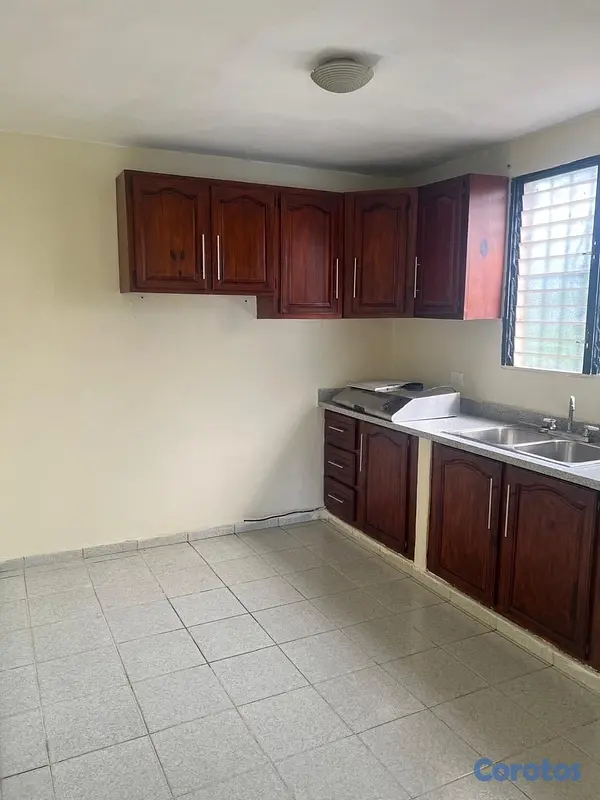 casas - casa en alquiler grande 2