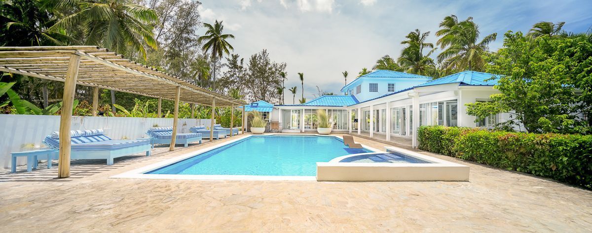 casas vacacionales y villas - Villa en Playa las Ballenas Samana  8