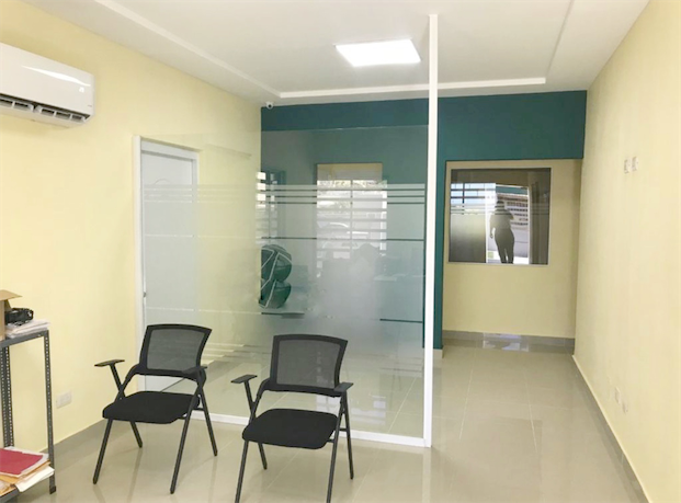 oficinas y locales comerciales - Propiedad comercial céntrica 3